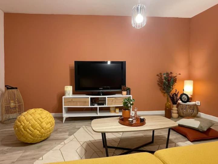 Ferienwohnung Comme Un Air De Provence A Blois Exterior foto